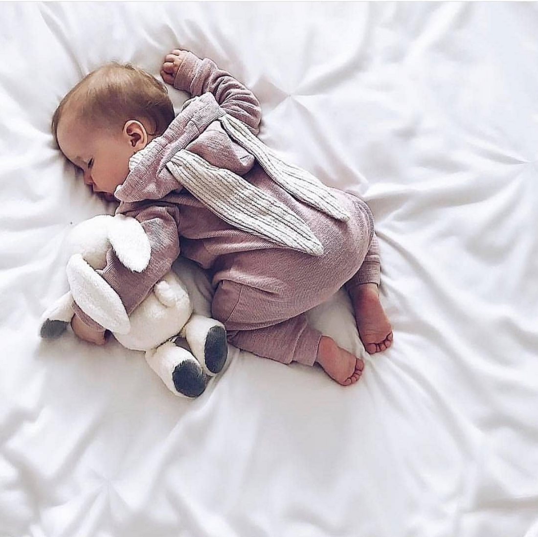 Helping Your Teething Baby: Tips to Help Soothe Teething Pain and Teethe with Ease